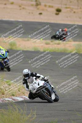 media/Jun-04-2022-WERA (Sat) [[b852bbbd55]]/Race 6 A Superbike and Novice/